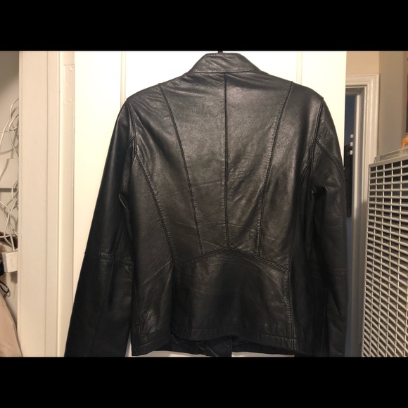 Black leather jacket— Michael Kors - Picture 3 of 3
